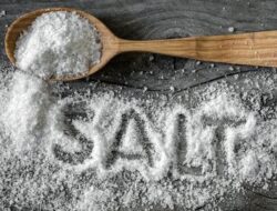 ilustrasi konsumsi garam
