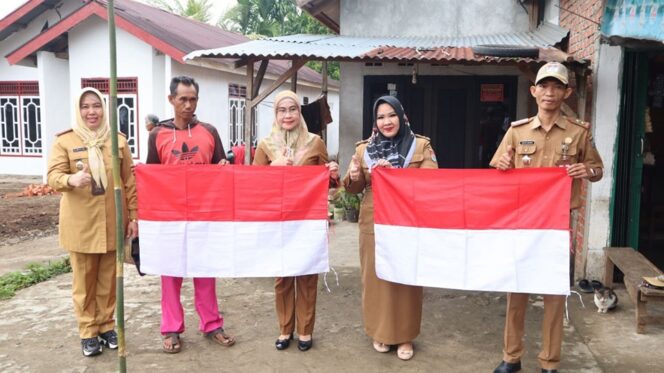 
					Pemkot Lubuklinggau Canangkan Gerakan Pembagian Bendera Merah Putih