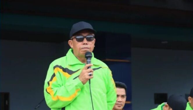 
					Asisten I Lepas Kontingen O2SN Kota Lubuklinggau ke Palembang